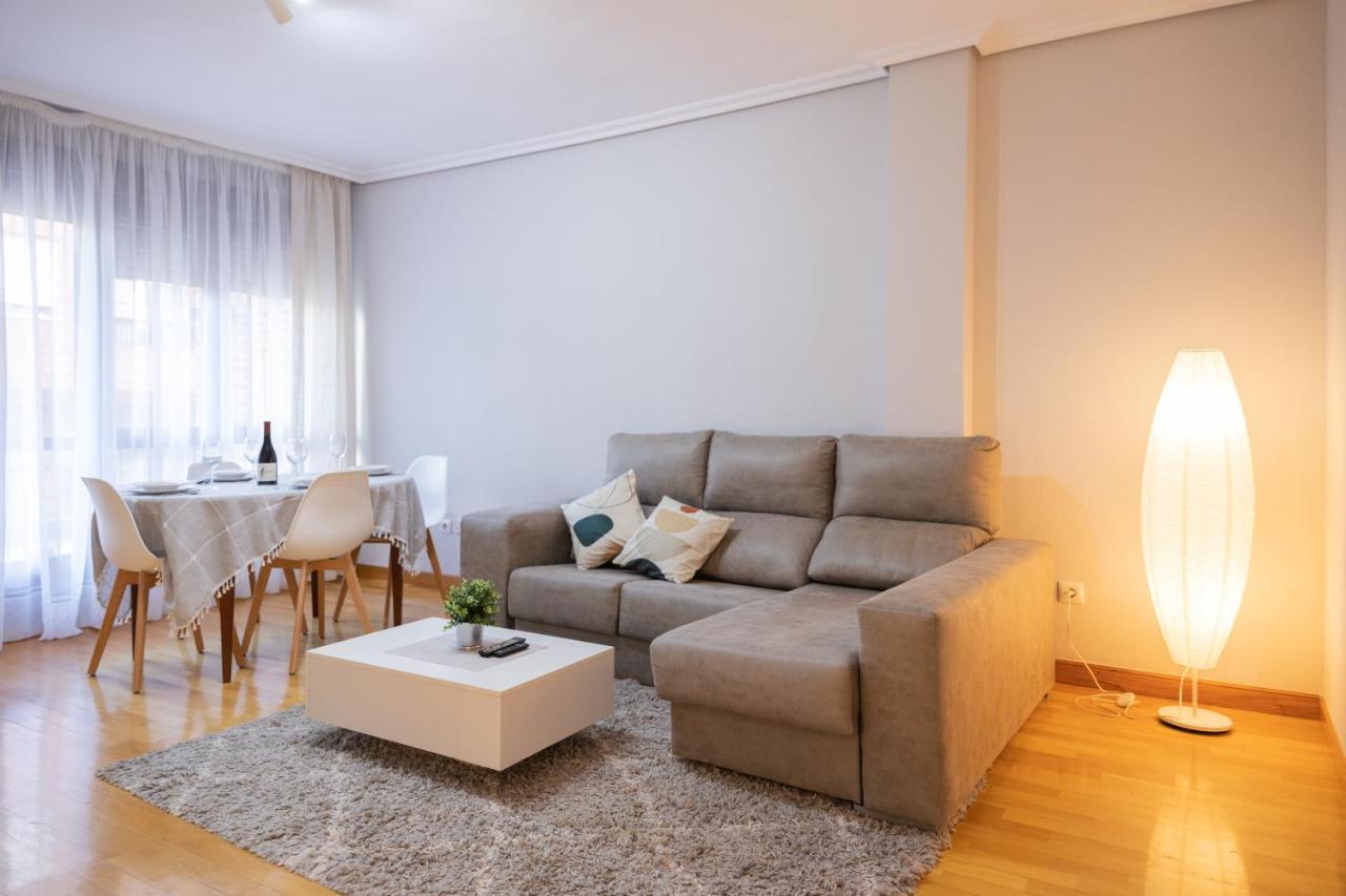 Apartamento Albelda Centro Albelda De Iregua Ngoại thất bức ảnh