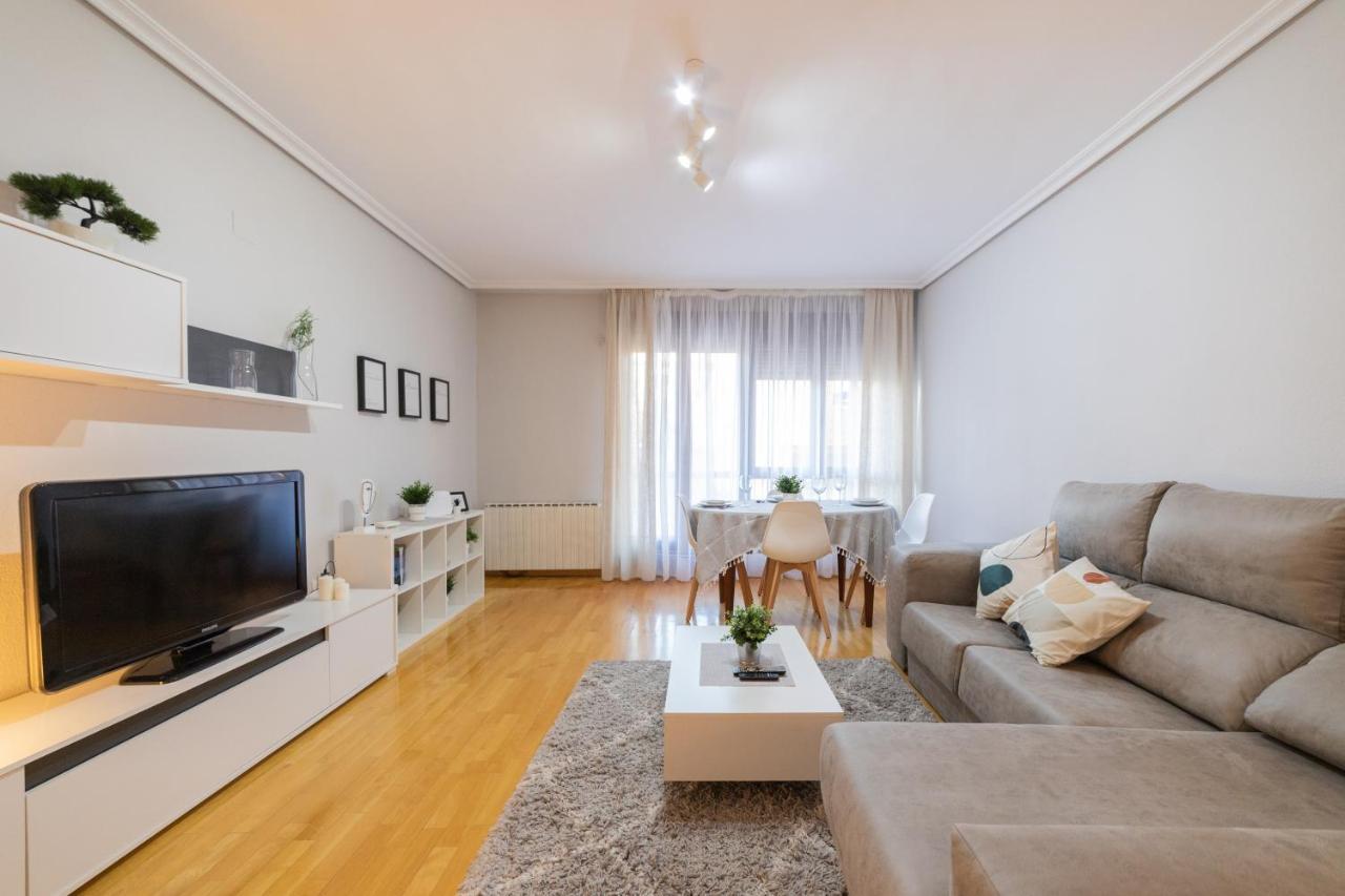 Apartamento Albelda Centro Albelda De Iregua Ngoại thất bức ảnh